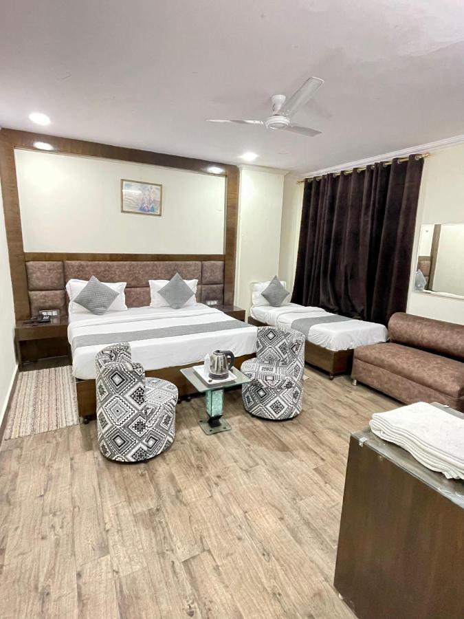 Hotel Radiance Delhi  Exterior foto