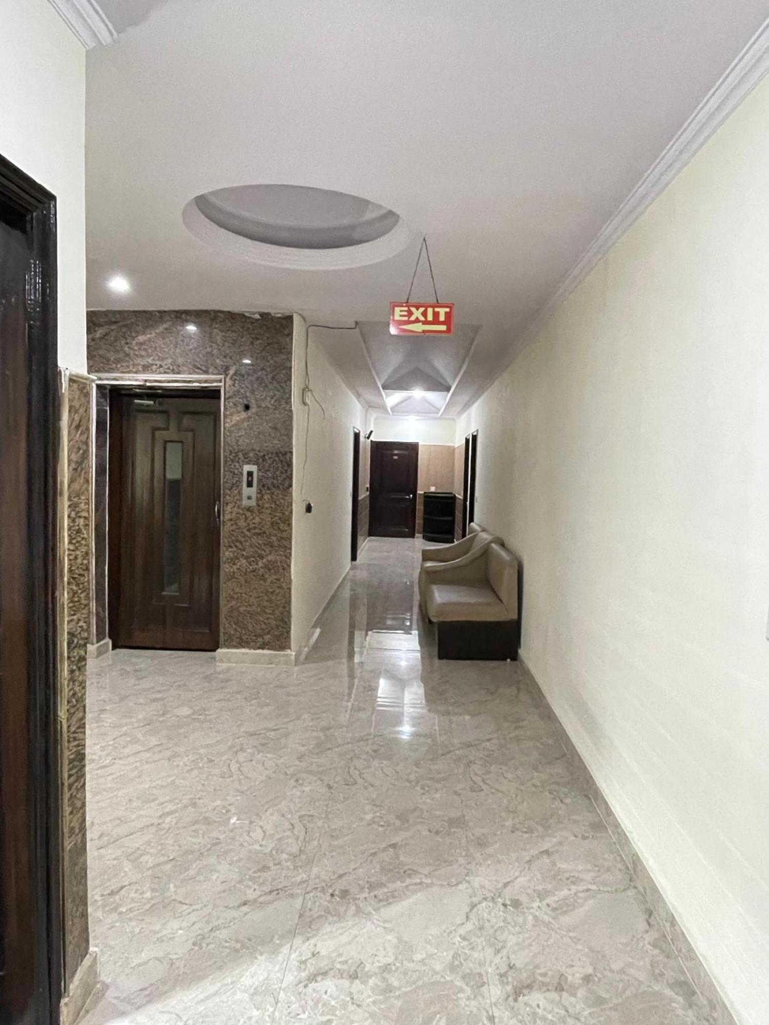 Hotel Radiance Delhi  Exterior foto